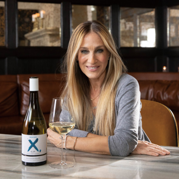 サラ・ジェシカ・パーカーが手掛けるワイン『Invivo X』